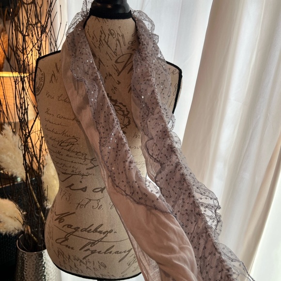 Ruffled Sequined Scarf - Picture 5 of 10